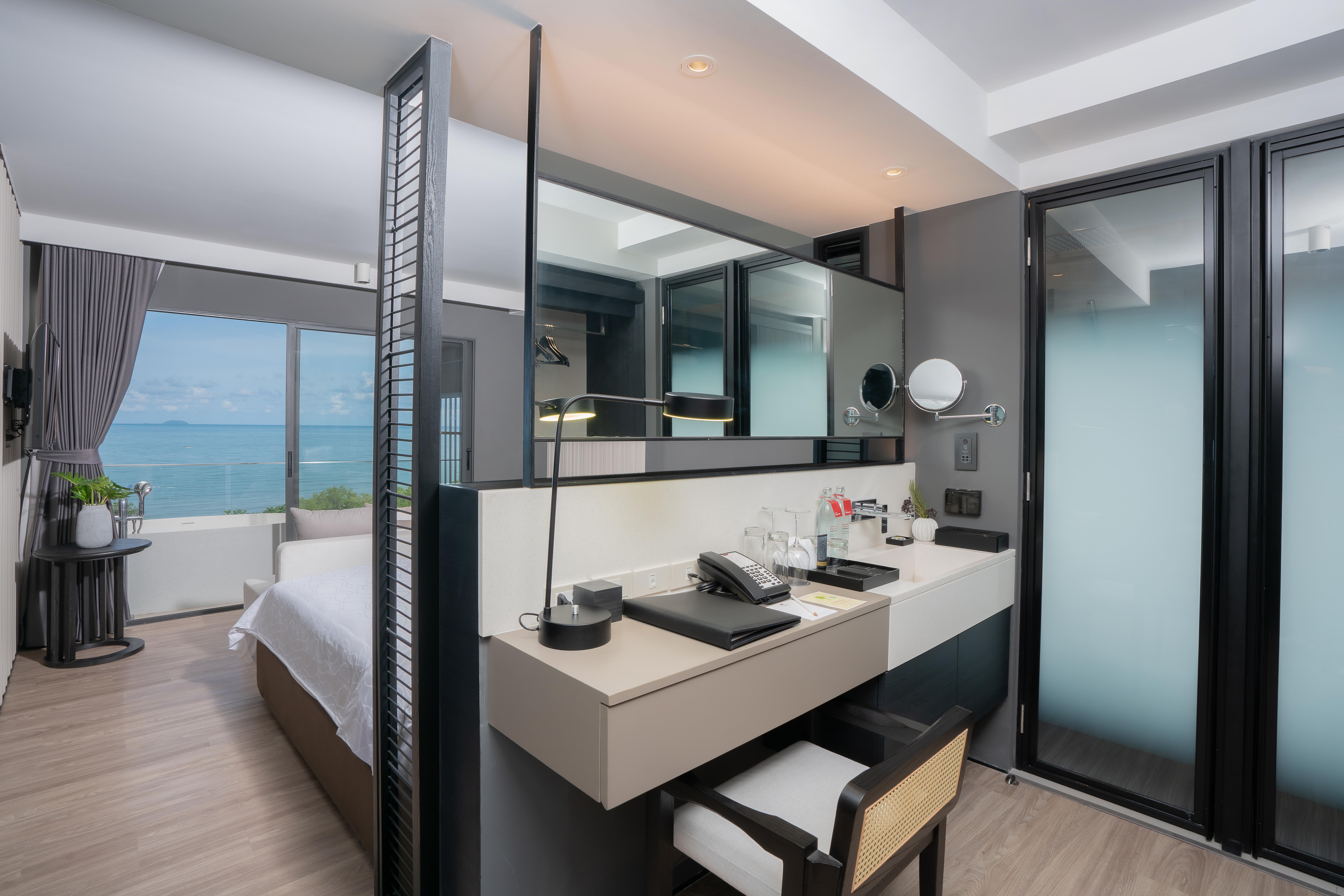 Bayphere Hotel Pattaya Jc Jomtien Beach Zewnętrze zdjęcie Deluxe Ocean View Room