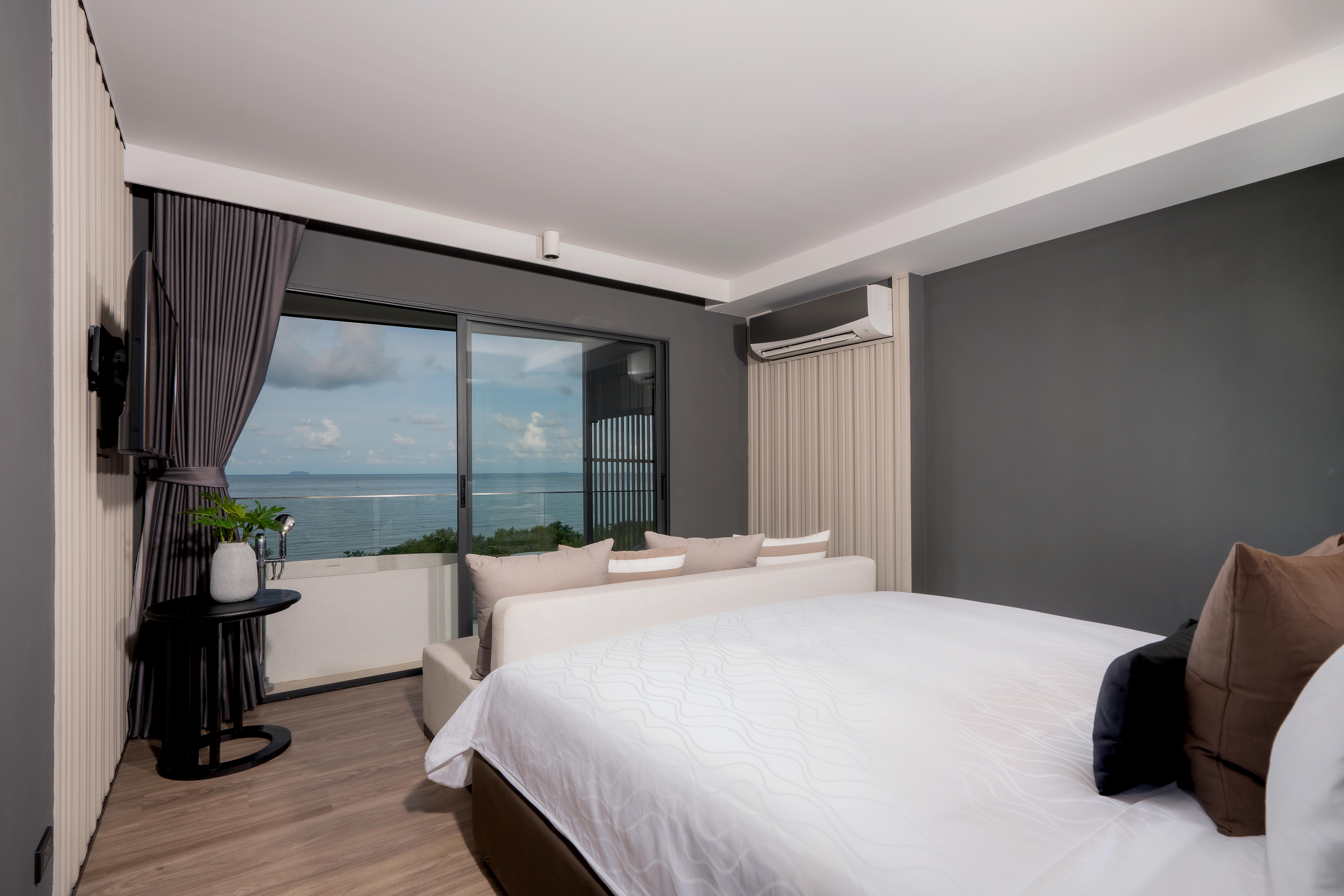 Bayphere Hotel Pattaya Jc Jomtien Beach Zewnętrze zdjęcie A bedroom in a hotel